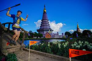 BIB: 3152
                            <button type="button" onclick="openModal(19235297)" class="btn btn-primary btn-sm float-right btn-popup" data-toggle="modal" data-target=".modal-high-quality">
                        <i class="fas fa-shopping-cart"></i> Add to Cart
                    </button>
                                            <button type="button" onclick="isThisMe(19235297, true)" class="btn btn-success btn-sm float-right btn-popup btn-isme hidden" data-toggle="tooltip" data-placement="bottom" title="นี่คือรูปของคุณใช่ไหม คลิกที่นี่เพื่อเอาเข้าอัลบั้ม">
                        <i class="fas fa-plus"></i> Add to album
                    </button>
                    <button type="button" onclick="isThisMe(19235297, false)" class="btn btn-warning btn-sm float-right btn-popup btn-isnotme hidden">
                        <i class="fas fa-ban"></i> Remove from album
                    </button>